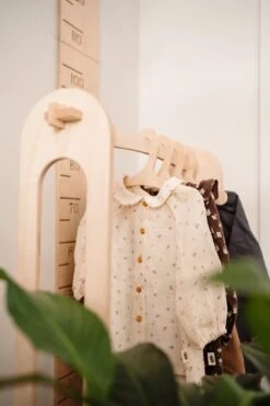 Abricotine Porte-vêtements -Bébés Produits Boutique abricotine porte vetements 2