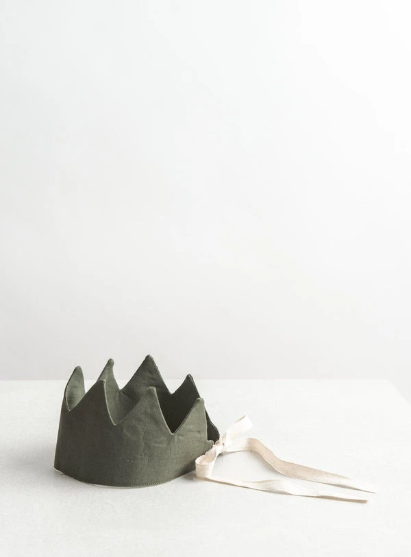 Confetti Mill Couronne En Lin Forest Green 1 Confetti Mill Couronne En Lin Forest Green