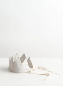 Confetti Mill Couronne En Lin Oatmeal -Bébés Produits Boutique confetti mill couronne en lin oatmeal 2