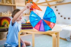 Connetix Ensemble Créatif Arc-en-ciel 100 Pièces -Bébés Produits Boutique connetix ensemble creatif arc en ciel 100 pieces 3