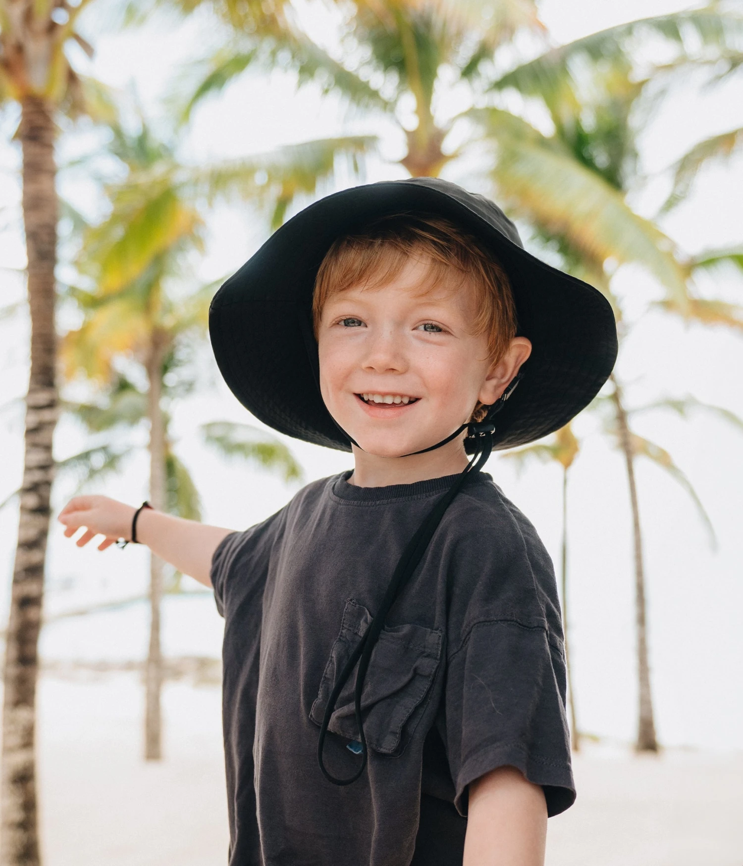 Headster Chapeau Bonnie Black 2 Headster Chapeau Bonnie Black – Image 2