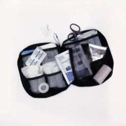 La Petite Trousse Grande Trousse De Premiers Soins Noir -Bébés Produits Boutique la petite trousse grande trousse de premiers soins 2
