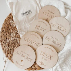 Le Petit Tableau Noir Pastilles De Bois Mensuelles 7 Le Petit Tableau Noir Pastilles De Bois Mensuelles -Bébés Produits Boutique le petit tableau noir pastilles de bois mensuelles 2