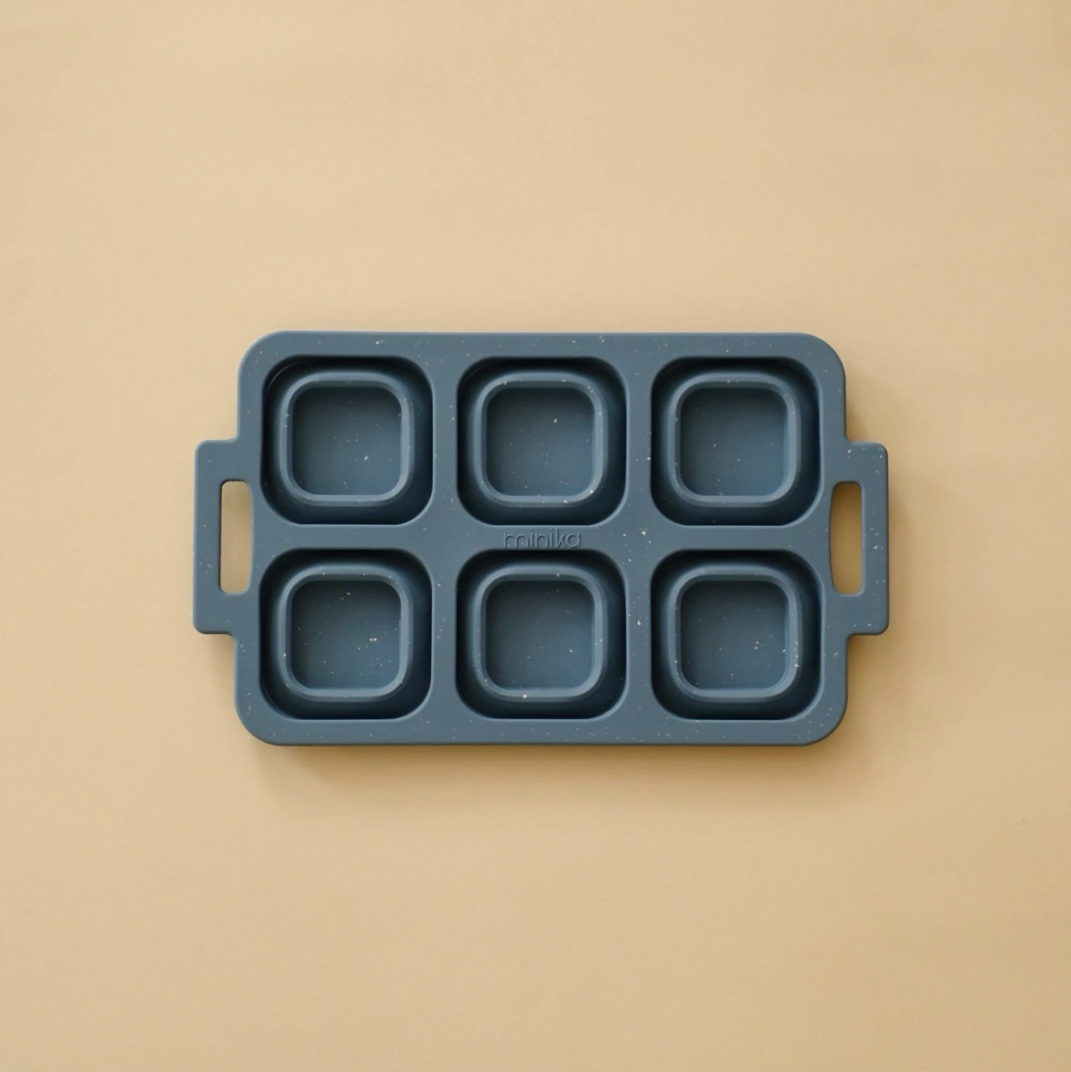 Minika Moules à Muffins Repliables Indigo 1 Minika Moules à Muffins Repliables Indigo