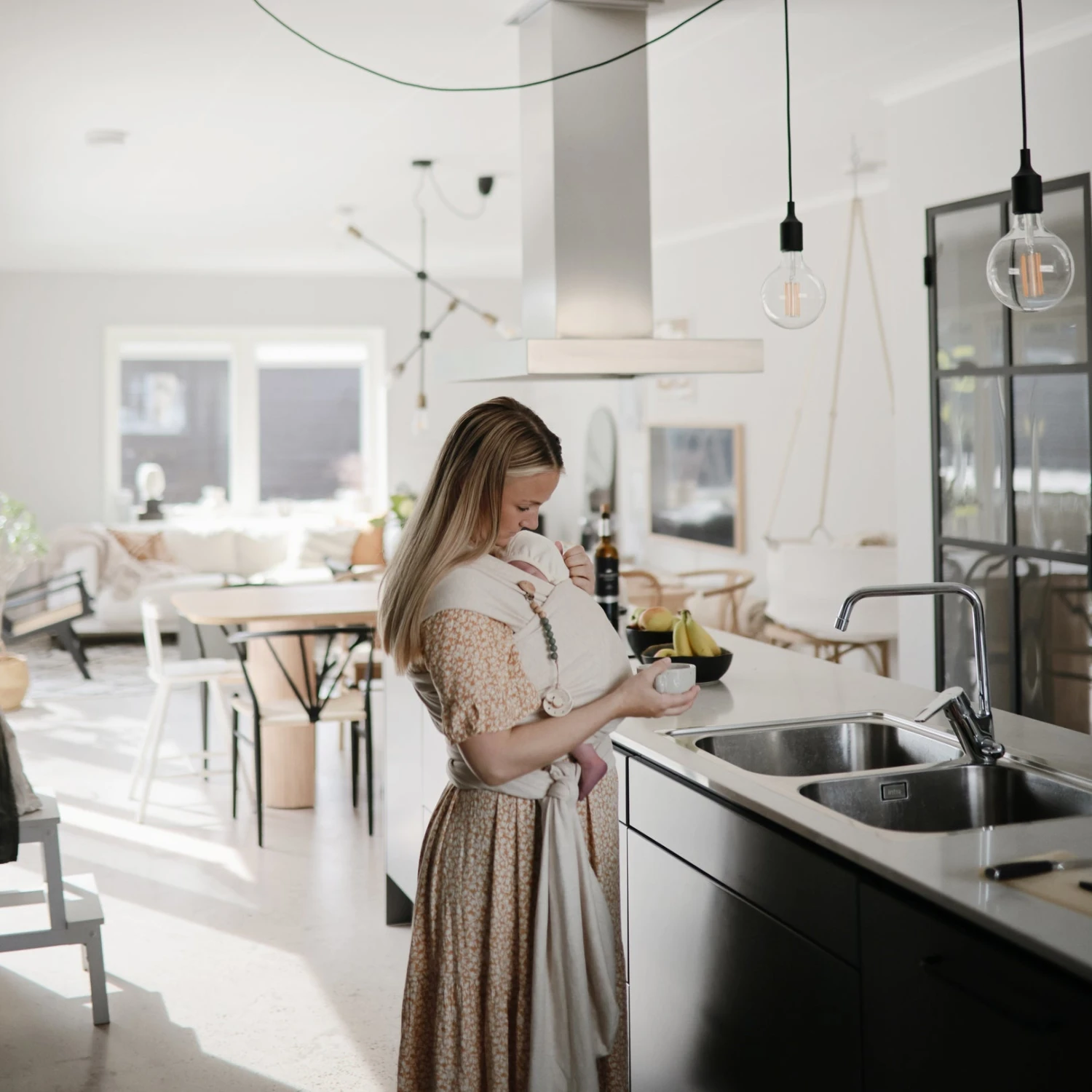 Mushie Écharpe De Portage Beige 1 Mushie Écharpe De Portage Beige