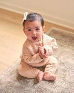 Quincy Mae Ensemble Matelassé Shell -Bébés Produits Boutique quincy mae ensemble matelasse shell 3