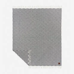 Slowtide Couverture De Plage - Gigi (Noire) -Bébés Produits Boutique slowtide couverture de plage gigi noire 2