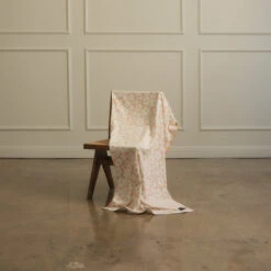 Slowtide Serviette De Plage - Ginny (Sandstone) -Bébés Produits Boutique slowtide serviette de plage ginny sandstone 4