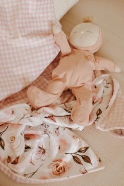 Veille Sur Toi Ma Très P’tite Couverte Mini Arabelle -Bébés Produits Boutique veille sur toi ma tres ptite couverte mini arabell 2